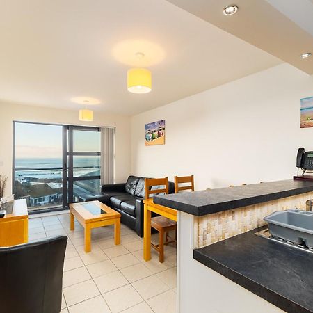 West Beach - Holiday Apartments Westward Ho!  Rom bilde